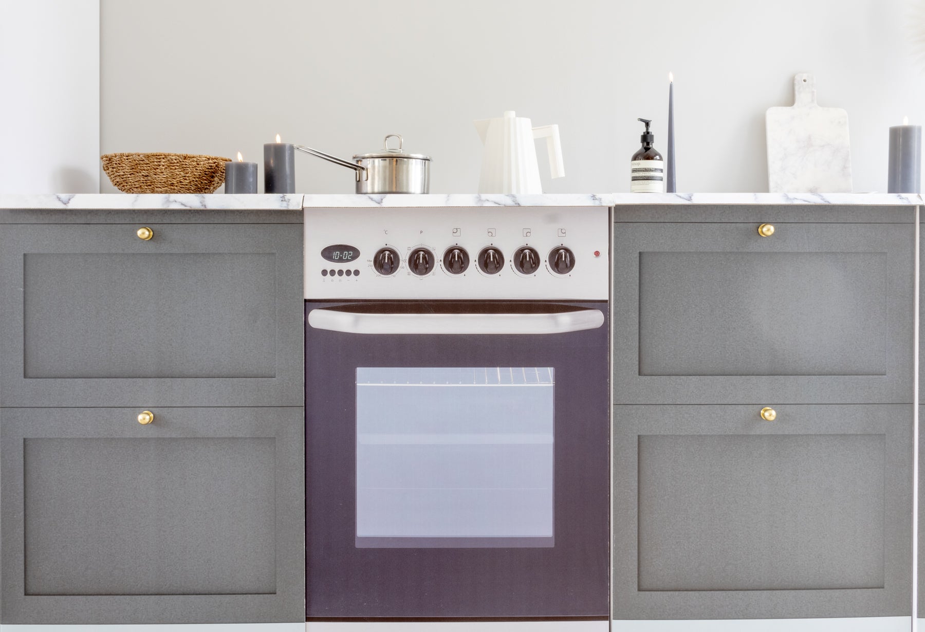 Cuisinière factice LOKE pour home staging